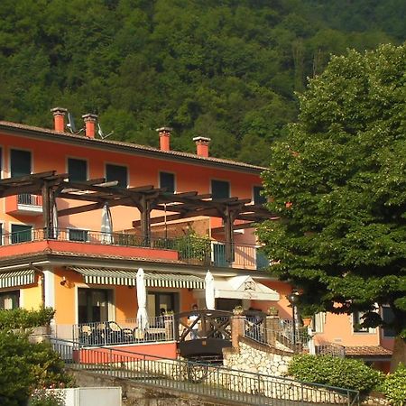 Ponte Nuovo Bed and Breakfast Altissimo Eksteriør billede
