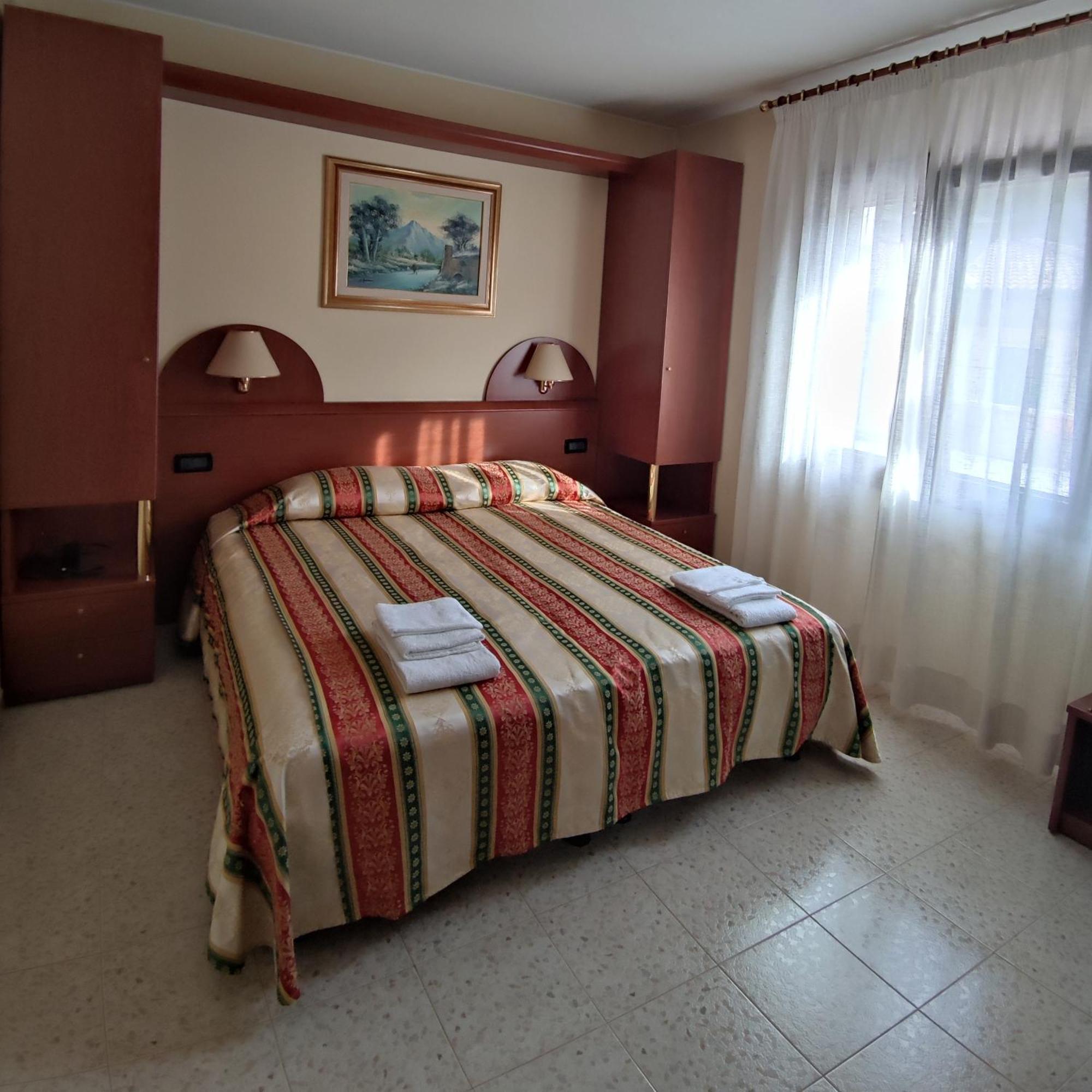 Ponte Nuovo Bed and Breakfast Altissimo Eksteriør billede